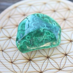 Pierre malachite naturelle et polie